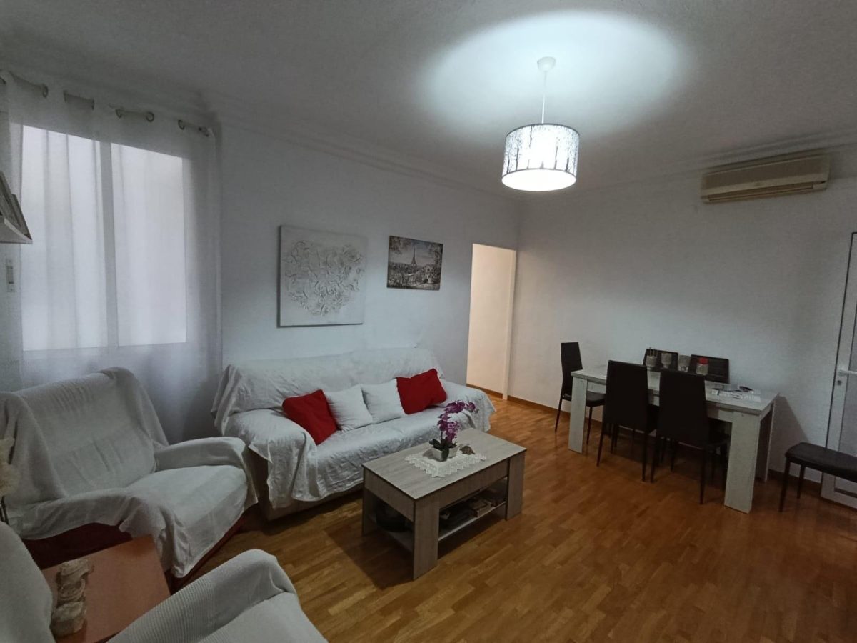 Vivienda cerca del Hospital General Alicante — Foto 1