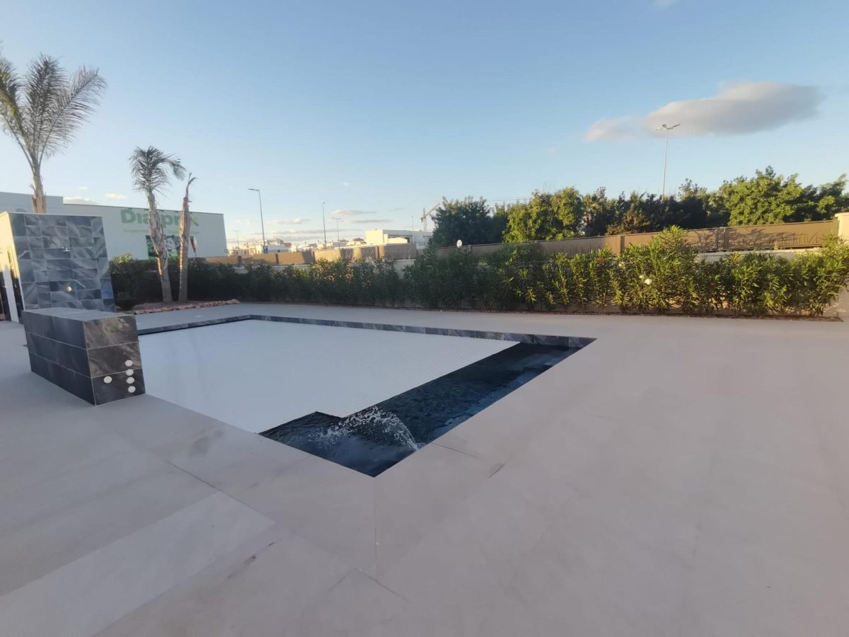 Villa en los Montesinos — Foto 5
