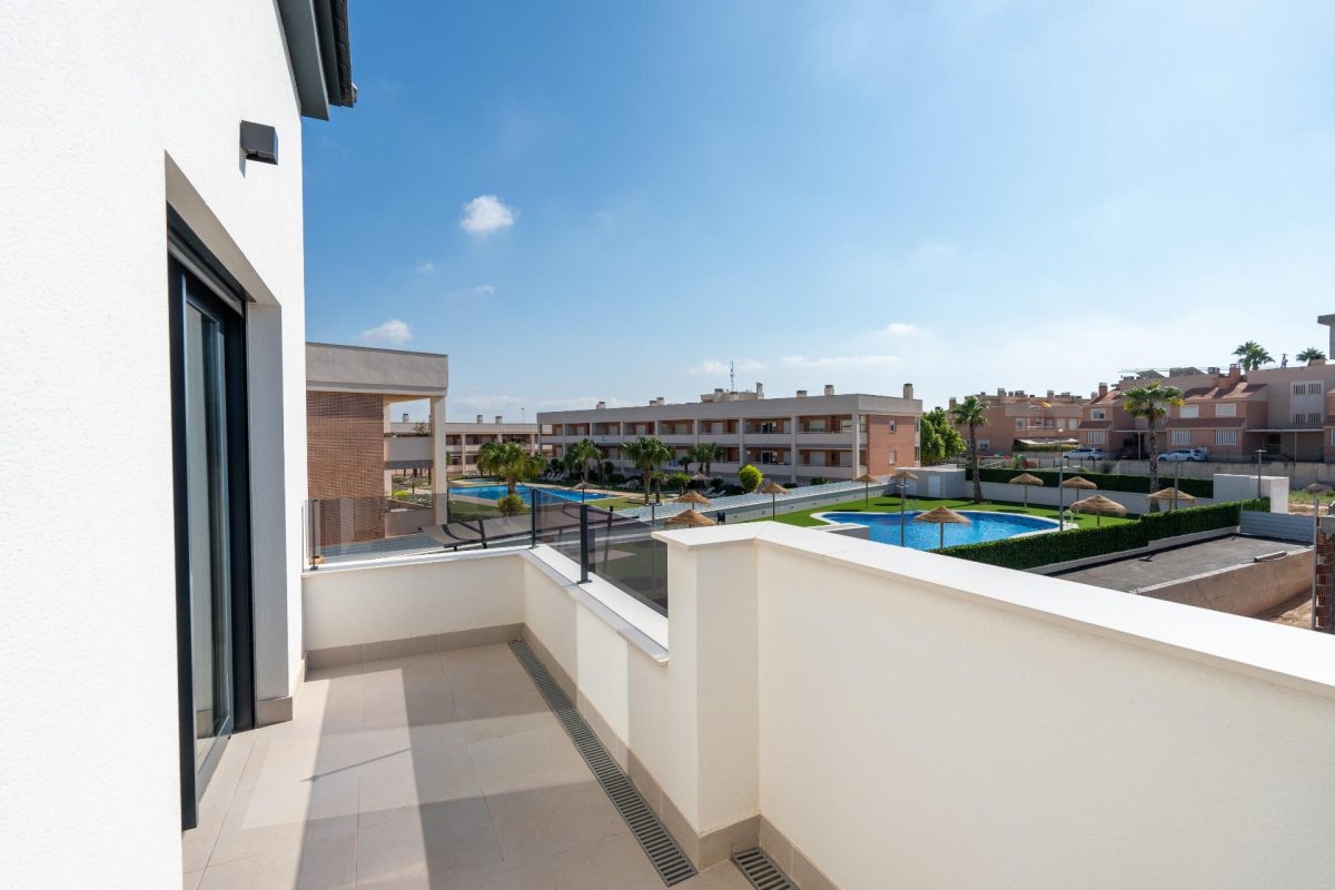 Moderno Bungalow en Gran Alacant — Foto 1