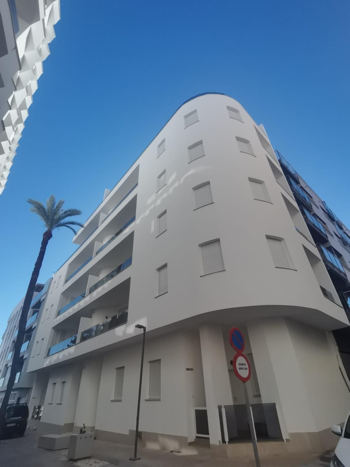 Ático de lujo en Torrevieja a 100 metros de la playa — Foto 8