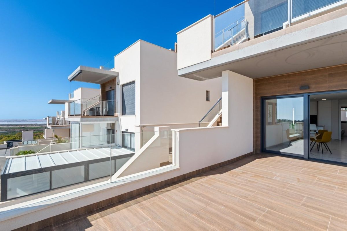 Bungalow en San Miguel de Salinas — Foto 1