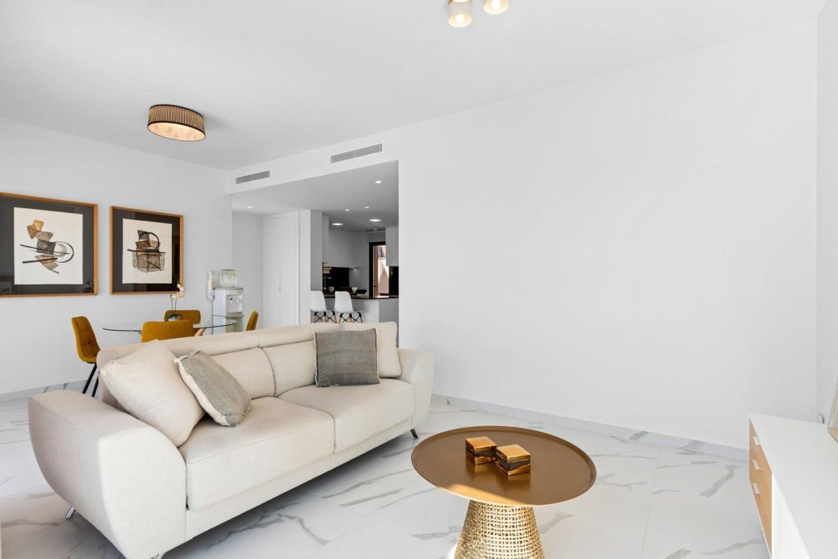 Bungalow en San Miguel de Salinas — Foto 4
