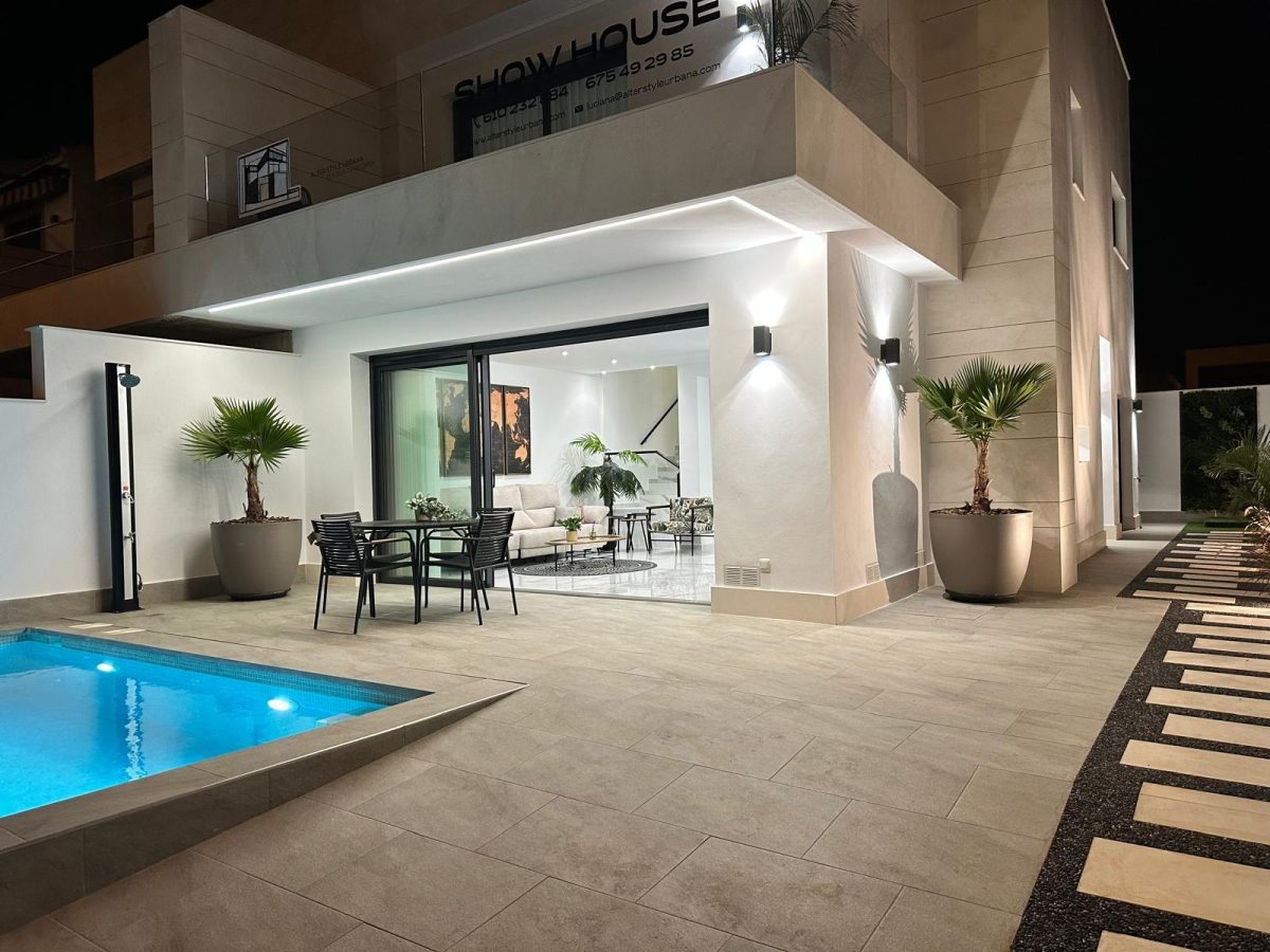 Espléndida Villa en San Pedro del Pinatar — Foto 1