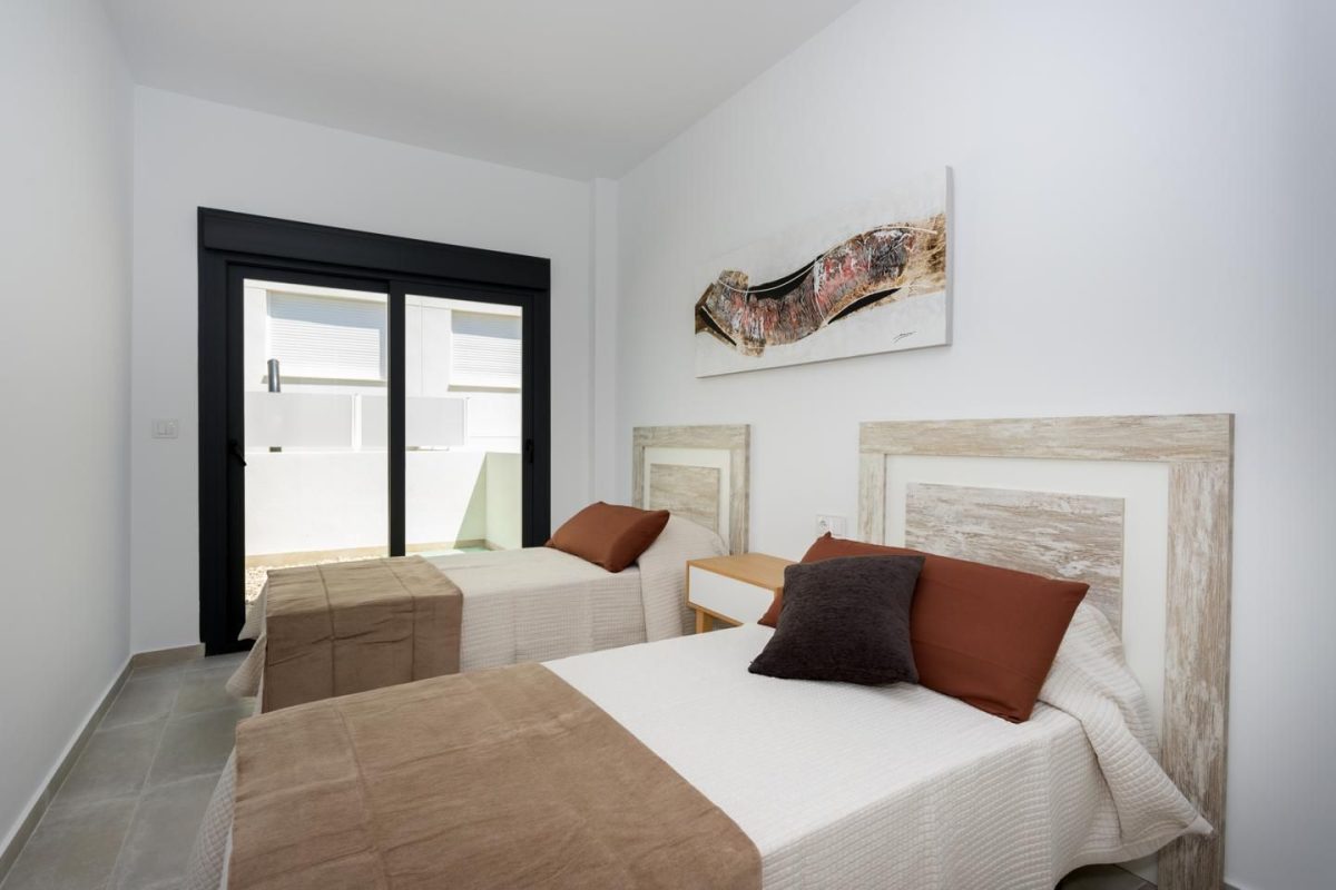 Bonita Villa Moderna en Daya Nueva (Alicante) — Foto 14