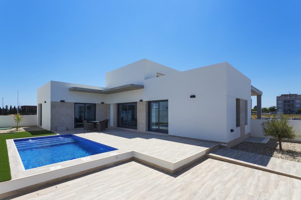 Bonita Villa Moderna en Daya Nueva (Alicante) — Foto 1