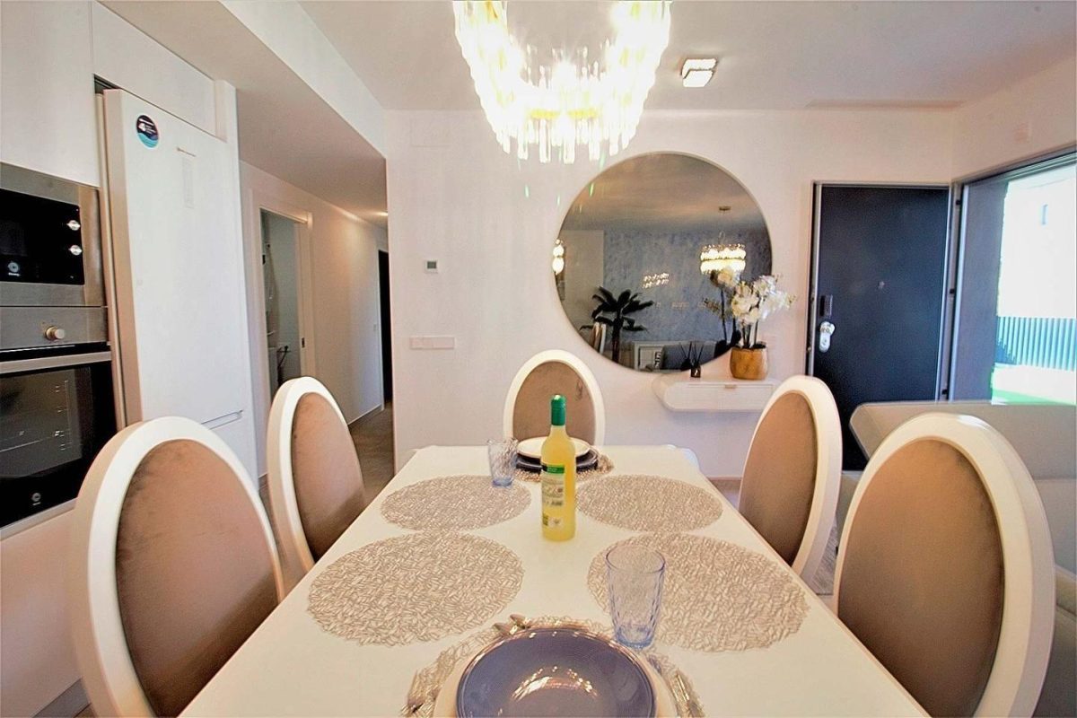 Lujoso Apartamento en Gran Alacant — Foto 8