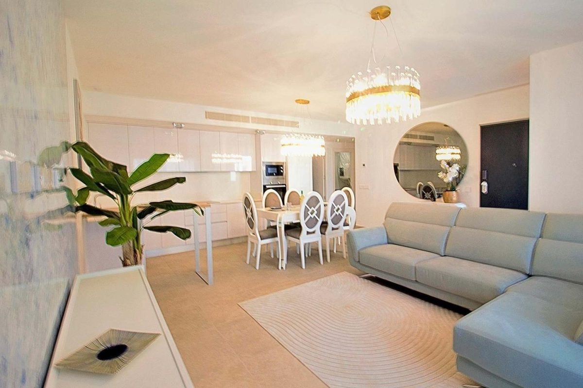 Lujoso Apartamento en Gran Alacant — Foto 1