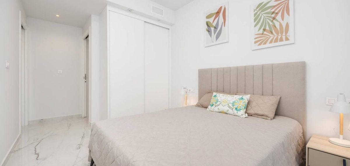 Moderno Apartamento Amueblado en Playa Flamenca — Foto 15