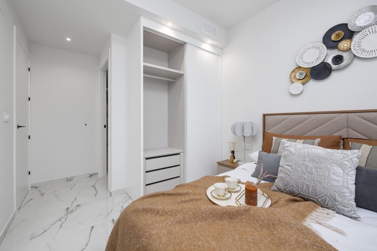 Encantador Apartamento en San Miguel de Salinas - ¡Oportunidad Única! — Foto 21