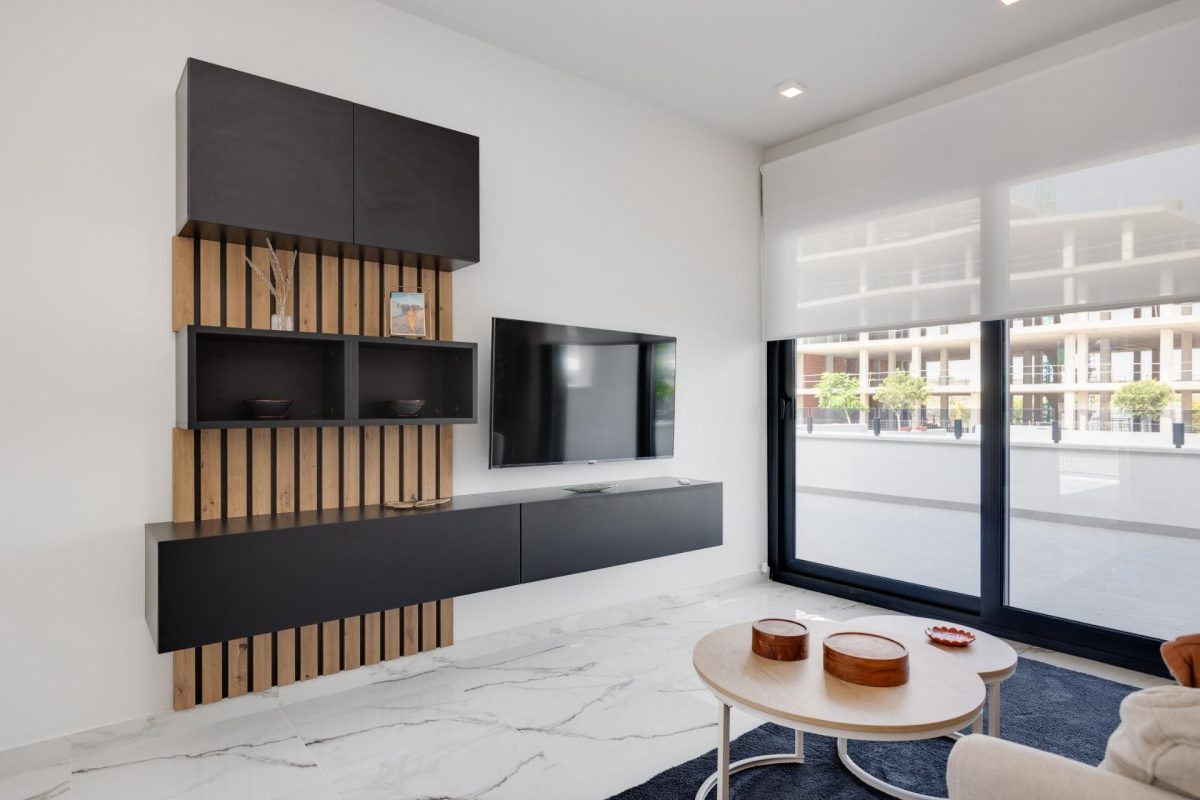 Encantador Apartamento en San Miguel de Salinas - ¡Oportunidad Única! — Foto 3