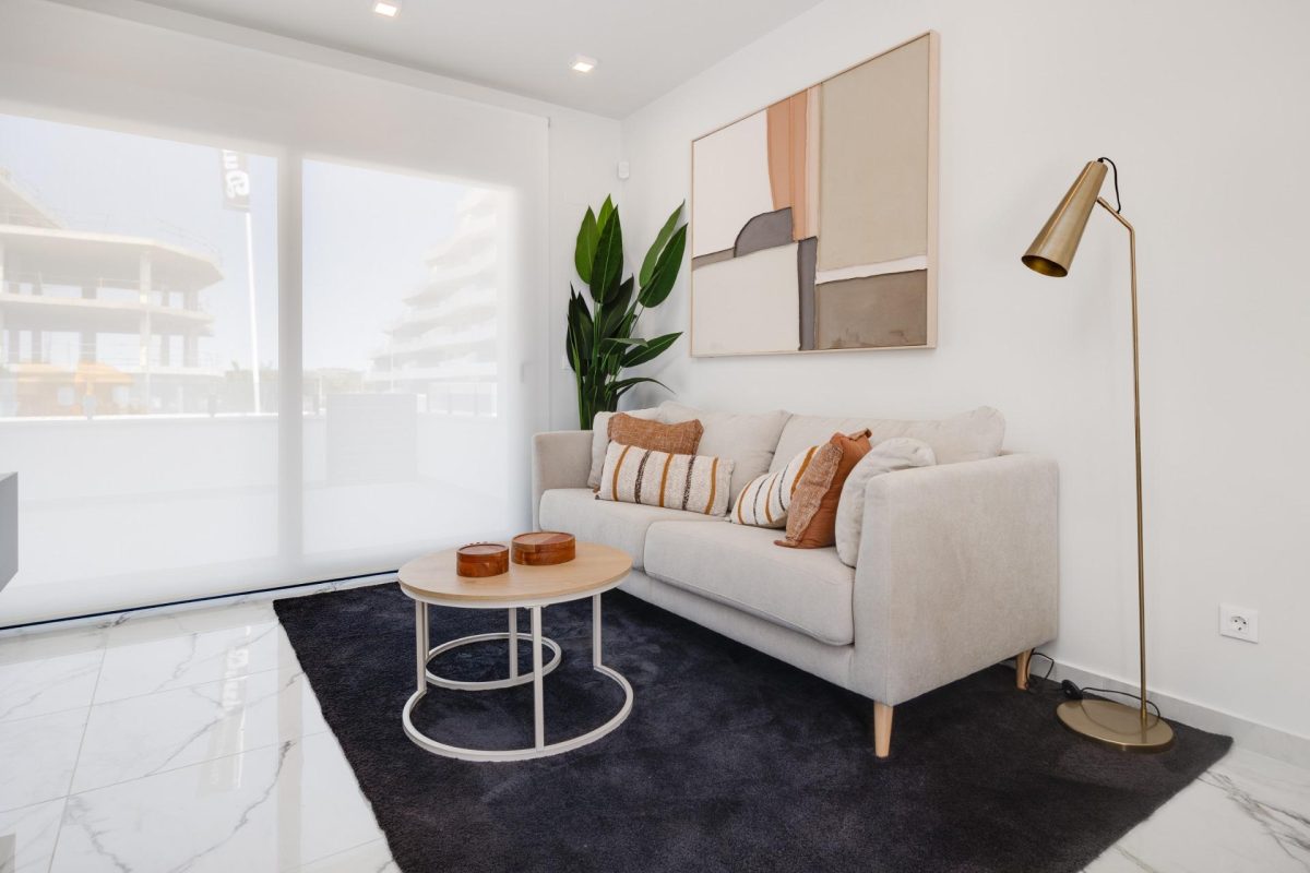 Encantador Apartamento en San Miguel de Salinas - ¡Oportunidad Única! — Foto 13
