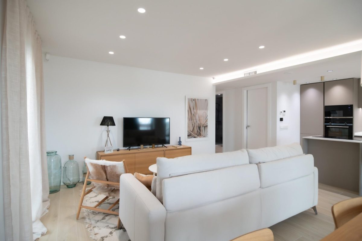 Bonito Apartamento con Piscina, Terrazas y Solarium — Foto 16