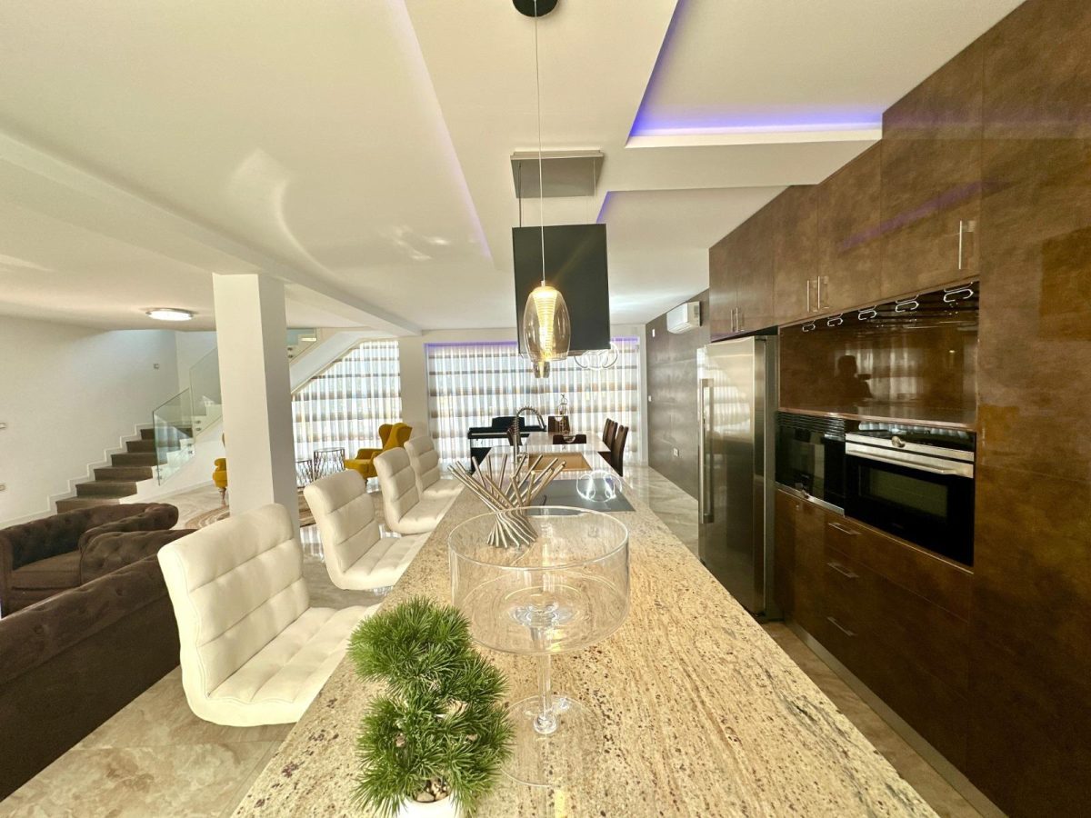 ¡Bienvenido a la villa multieventos en EL REBOLLEDO! — Foto 10