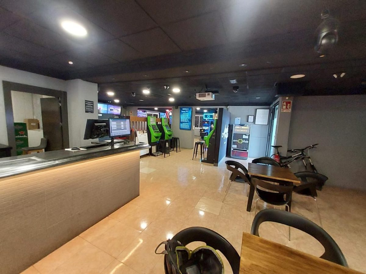 Local con el 6% de rentabilidad en Alicante — Foto 13