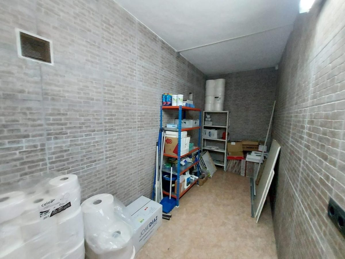 Local con el 6% de rentabilidad en Alicante — Foto 12