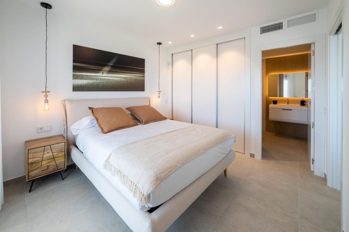 Exclusivo Apartamento en Gran Alacant: Tu Paraíso Cerca del Mar — Foto 13