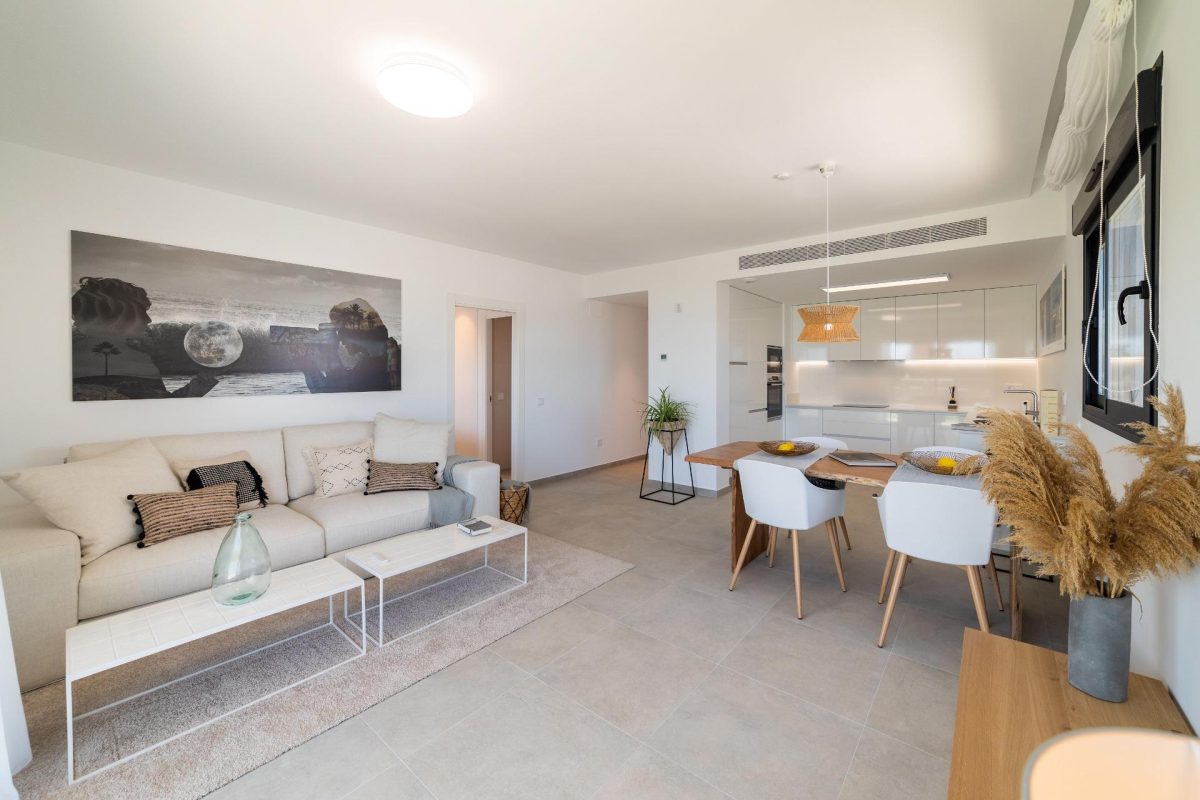 Exclusivo Apartamento en Gran Alacant: Tu Paraíso Cerca del Mar — Foto 6