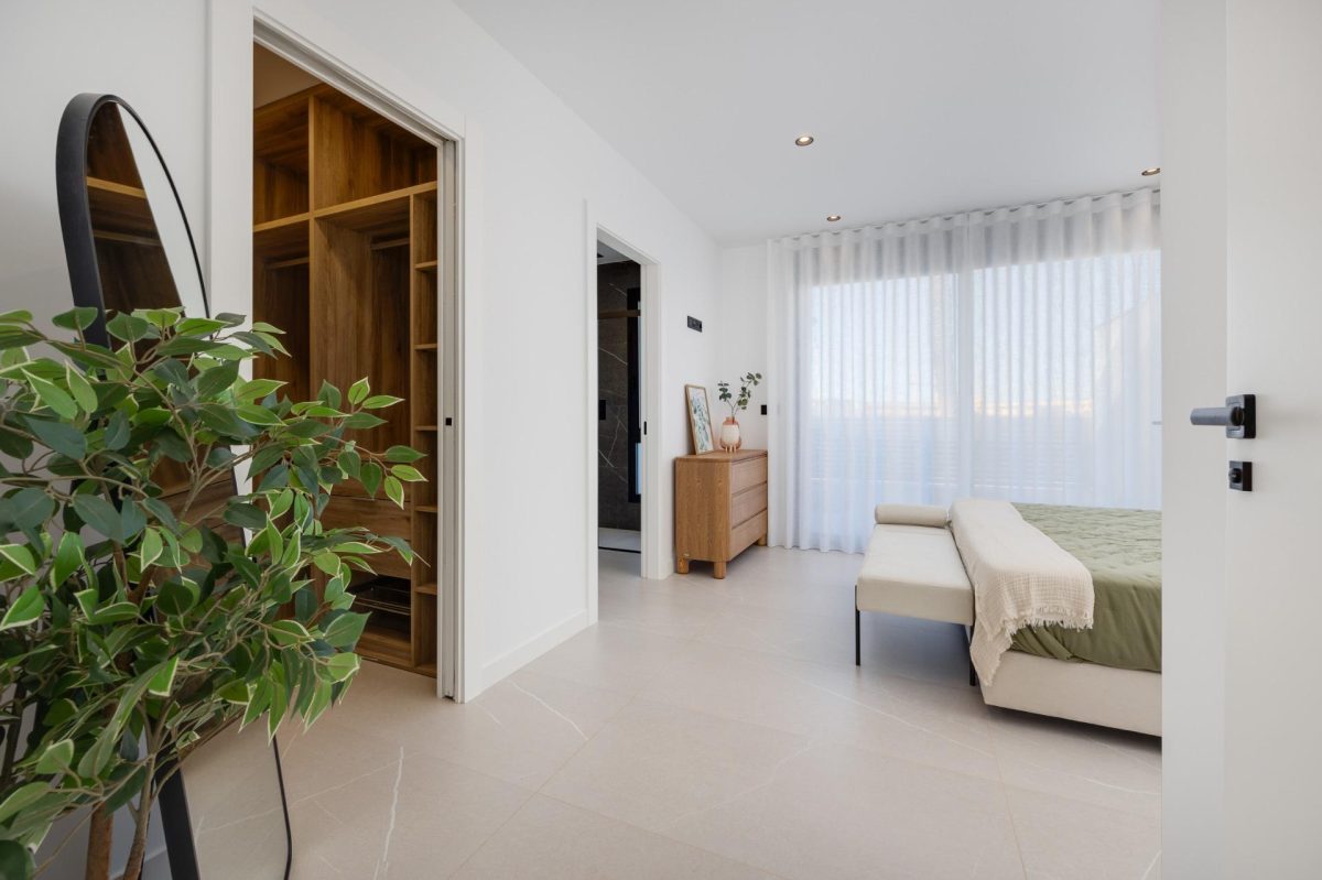 Exclusiva Villa en Torrevieja: Lujo, Comodidad y Proximidad al Mar — Foto 13