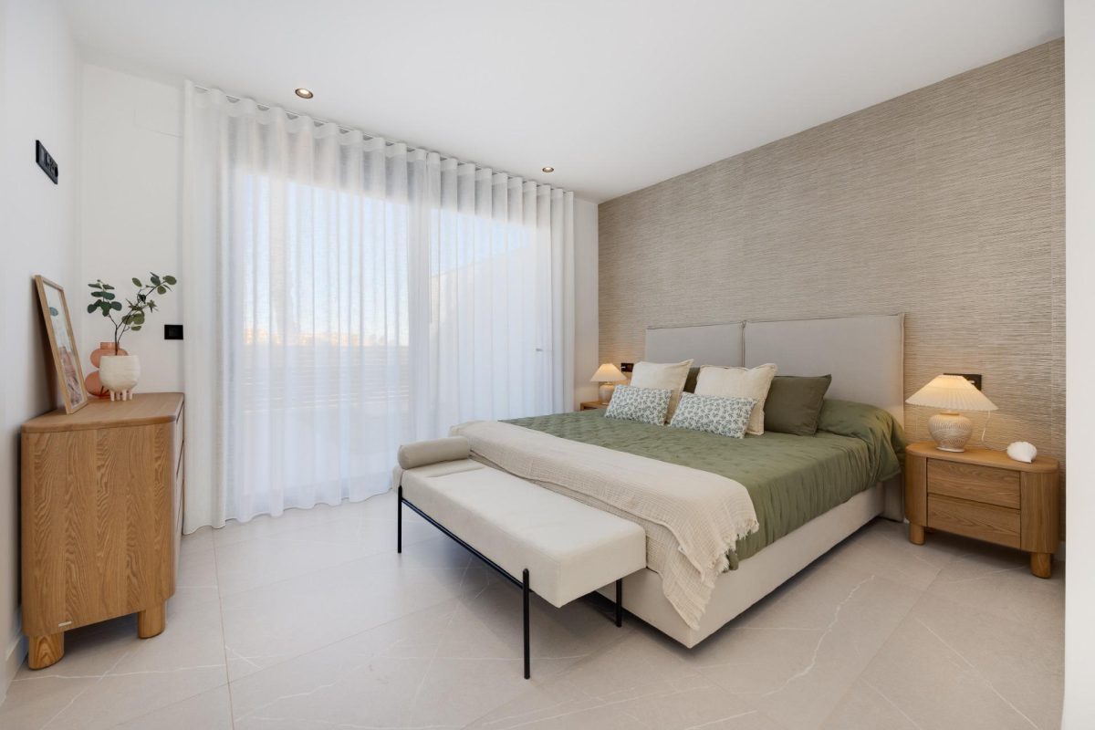 Exclusiva Villa en Torrevieja: Lujo, Comodidad y Proximidad al Mar — Foto 10