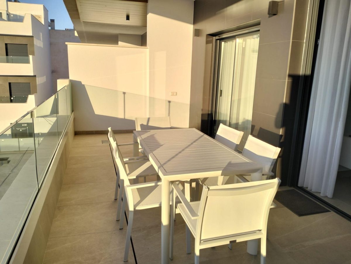 Moderno Piso en Benijofar — Foto 11