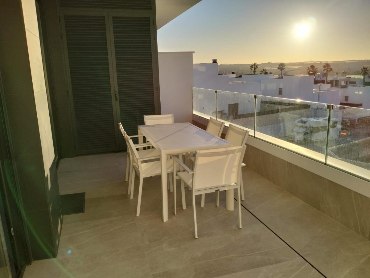 Moderno Piso en Benijofar — Foto 1