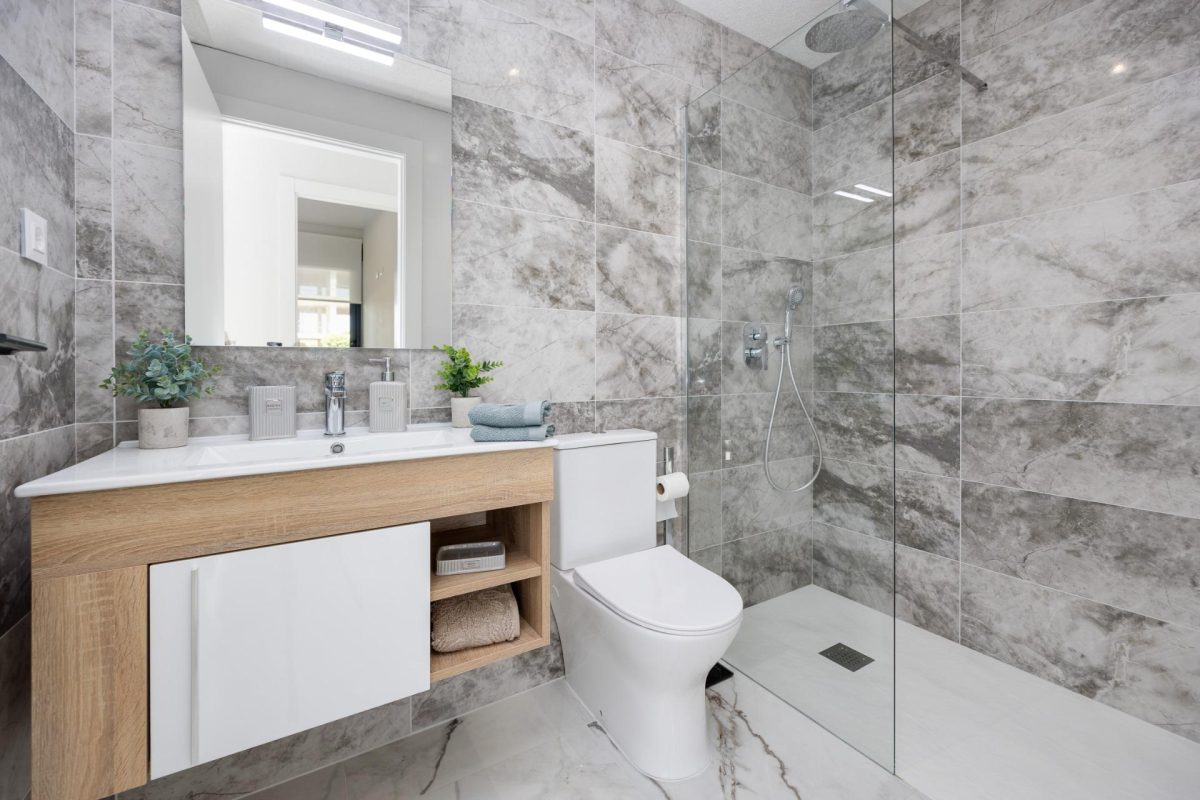 Moderno Ático en San Miguel de Salinas con Solarium y Terraza Privadas — Foto 11