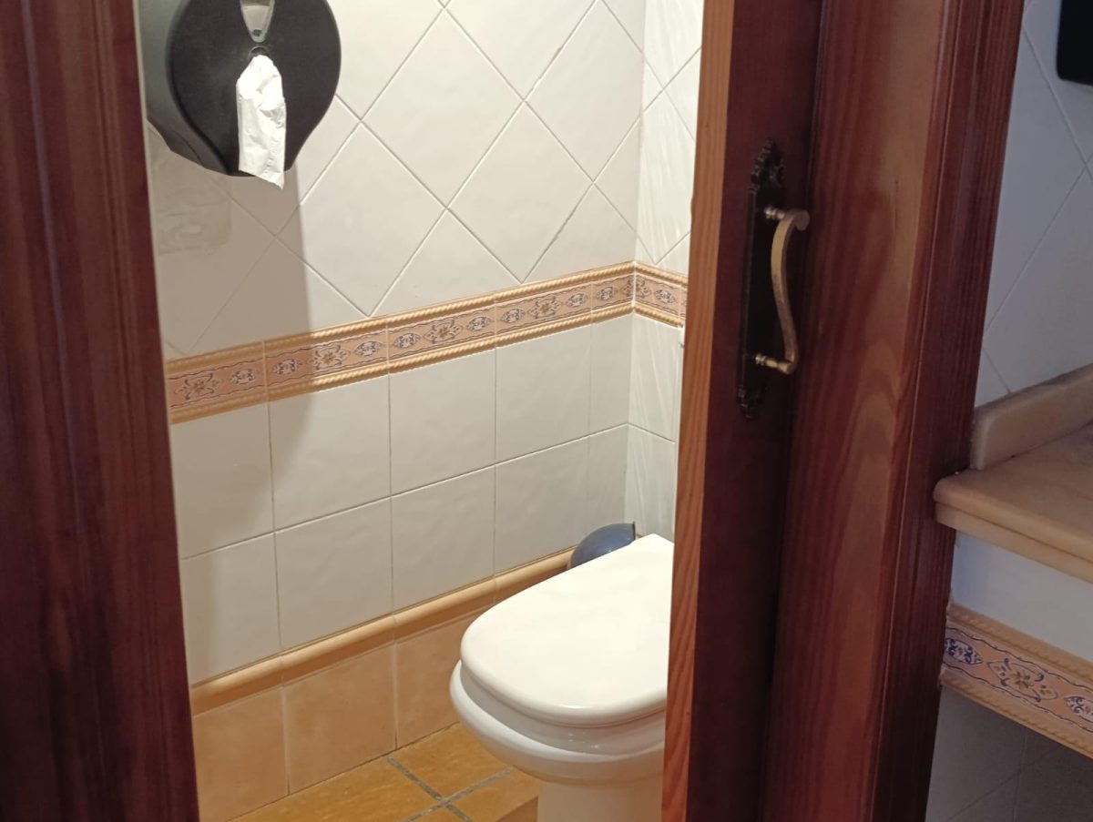 Restaurante en Benalua sin traspaso — Foto 10