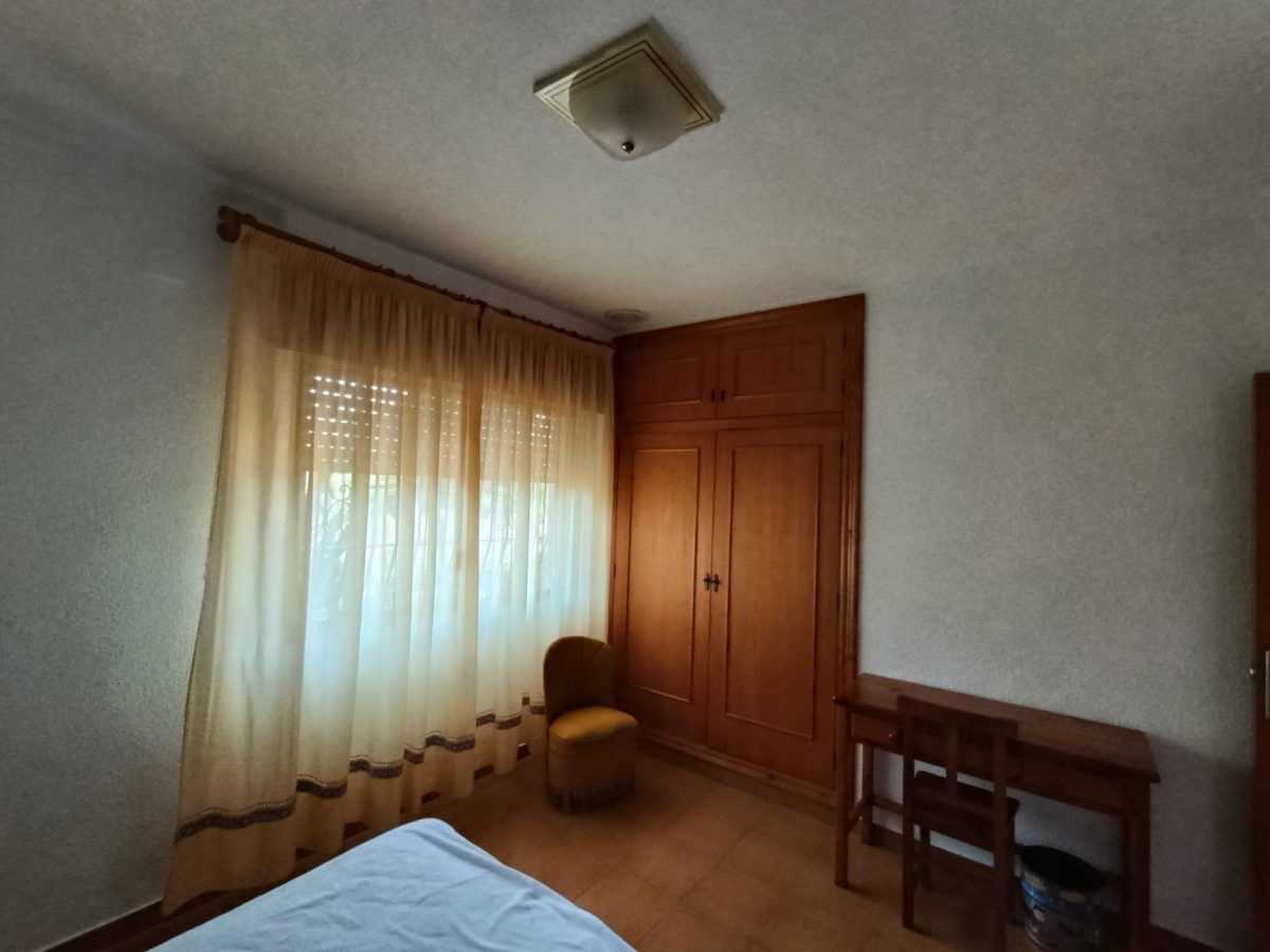 Extraordinaria villa con dos viviendas gemelas — Foto 15
