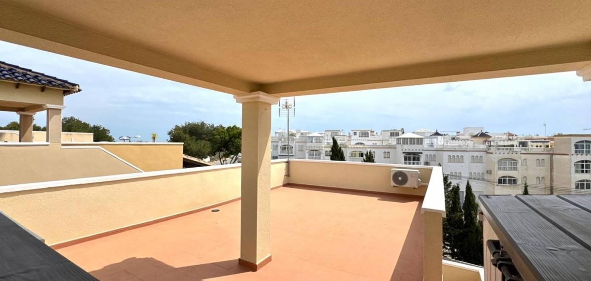 Chalet independiente con solárium y vistas panorámicas en El Galán – Las Filipinas, Orihuela Costa — Foto 22