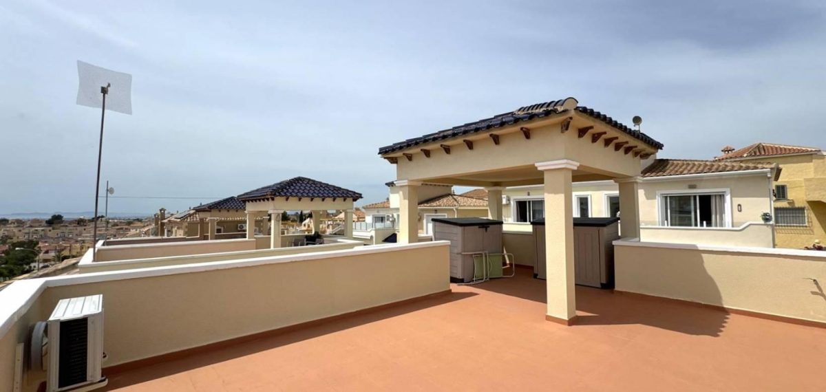 Chalet independiente con solárium y vistas panorámicas en El Galán – Las Filipinas, Orihuela Costa — Foto 5
