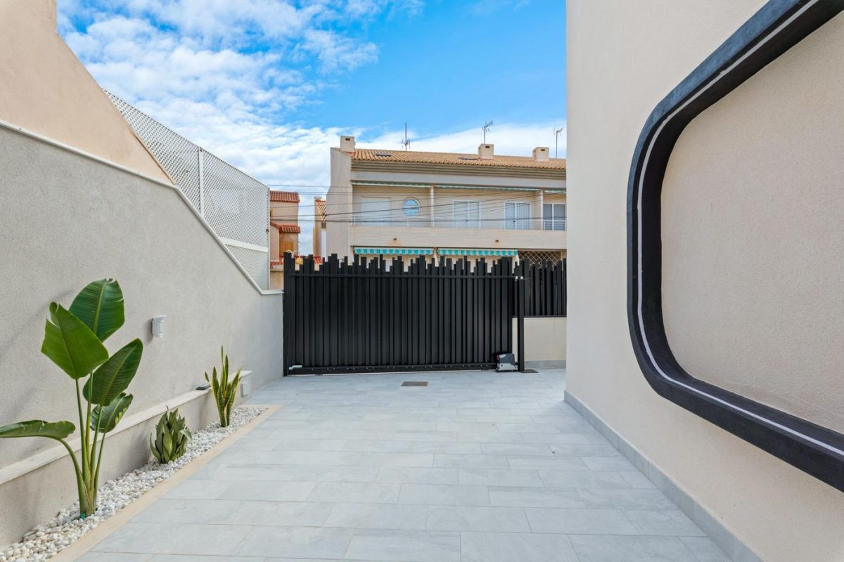 Villa frente al Mediterráneo — Foto 12