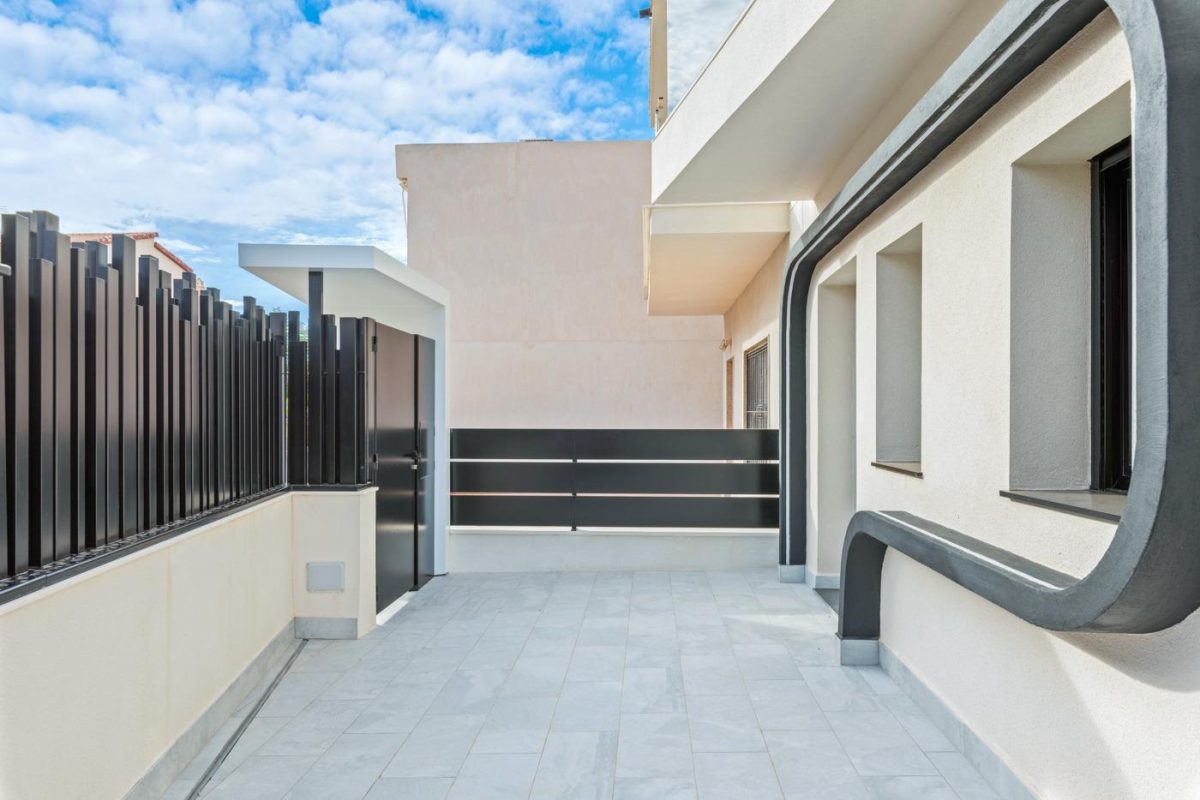 Villa frente al Mediterráneo — Foto 11