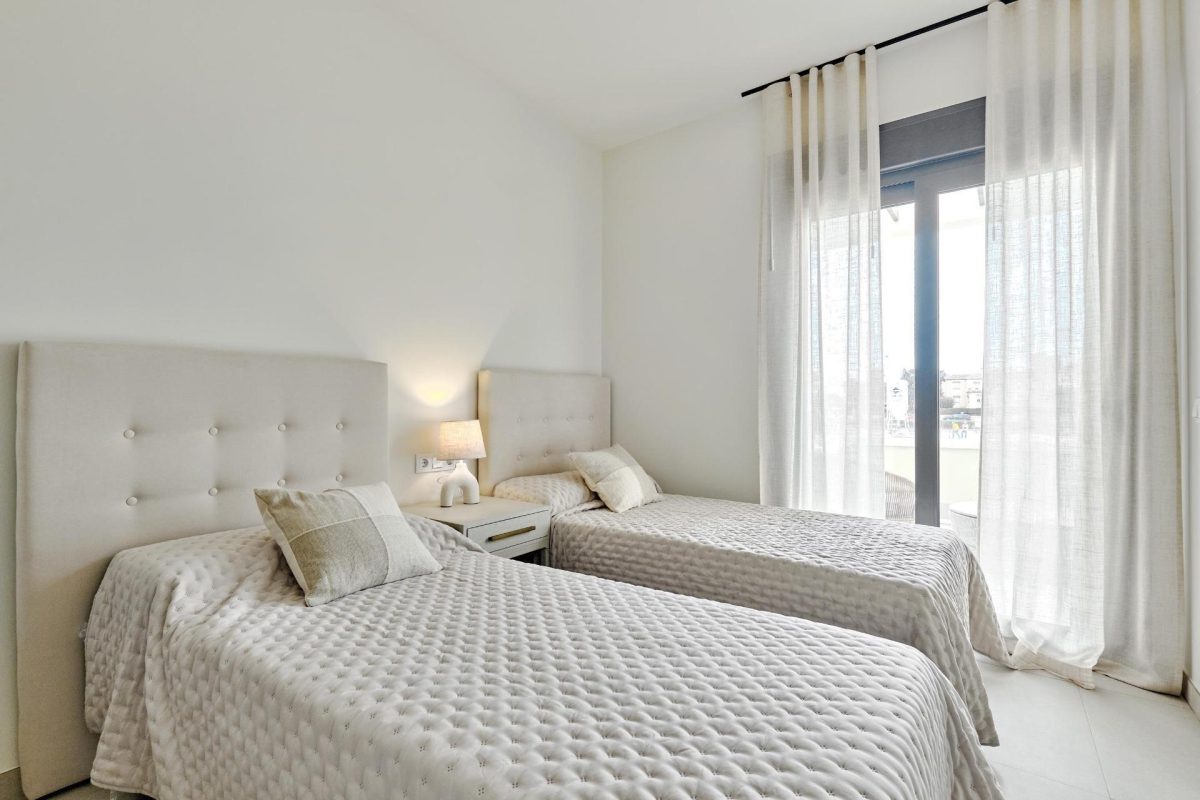 Apartamento  en playa La Veleta (Torrevieja) — Foto 10