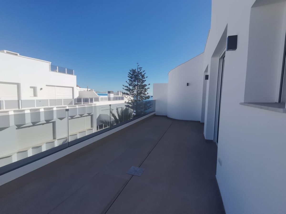 Ático de lujo en Torrevieja a 100 metros de la playa — Foto 4