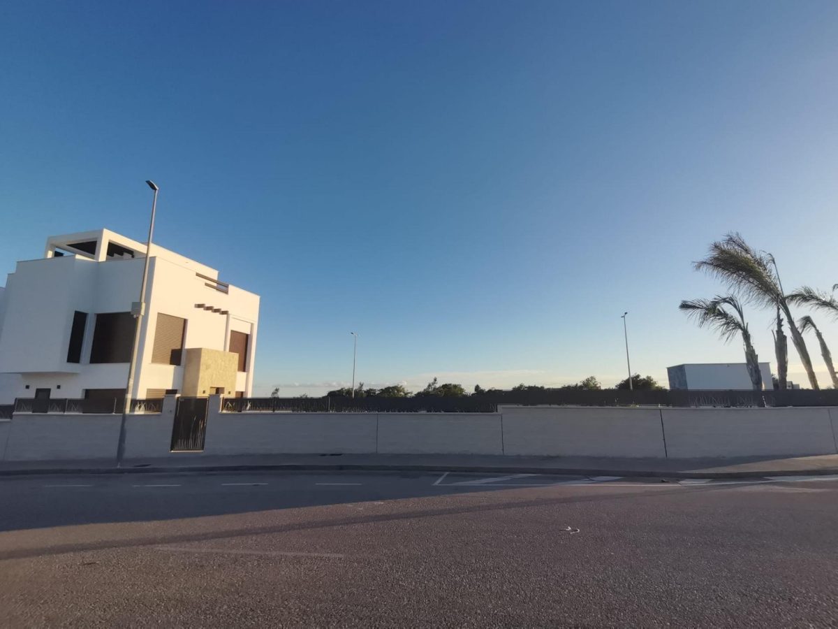 VILLA DE LUJO EN LOS MONTESINOS — Foto 9