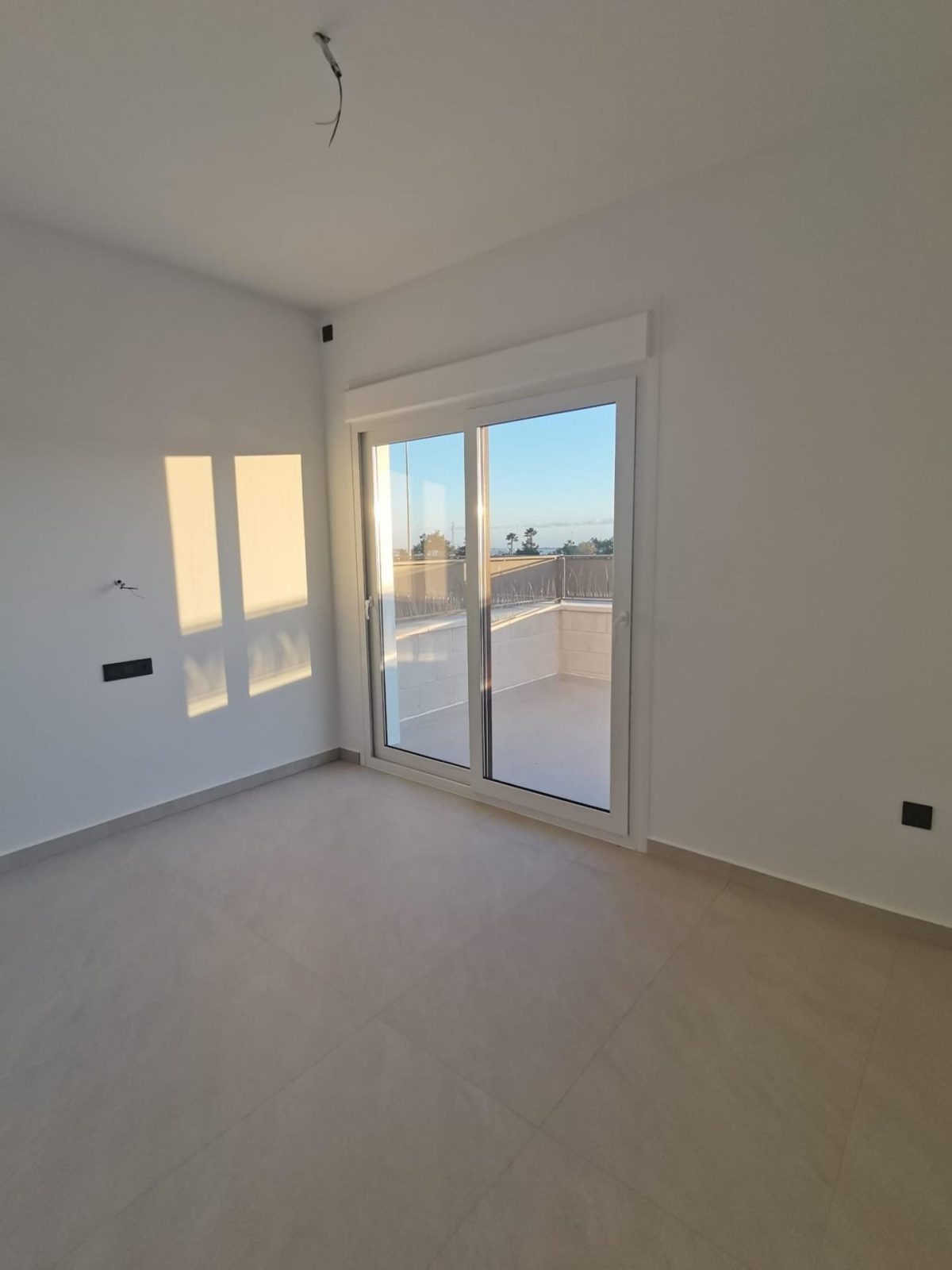 VILLA DE LUJO EN LOS MONTESINOS — Foto 24