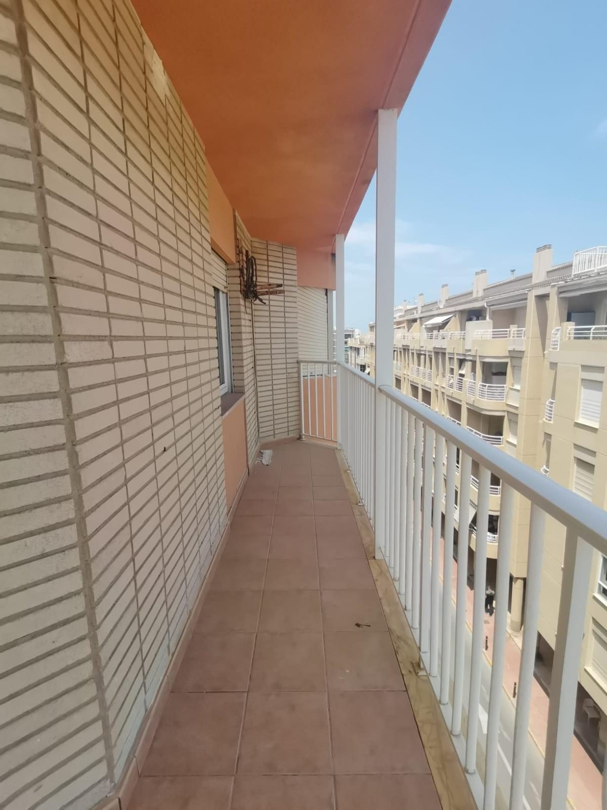 Apartamento en primera línea de playa (La Mata, Torrevieja) — Foto 7