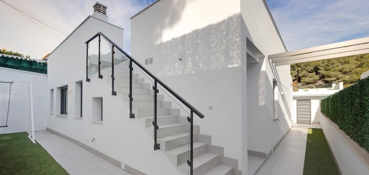 Chalet independiente de 3 dormitorios con piscina privada y solarium en Pinar de Campoverde — Foto 5