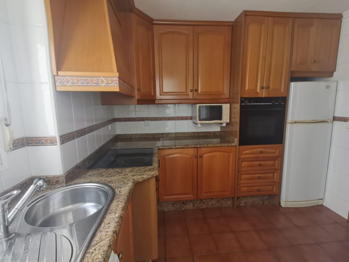 Apartamento en primera línea de playa (La Mata, Torrevieja) — Foto 16