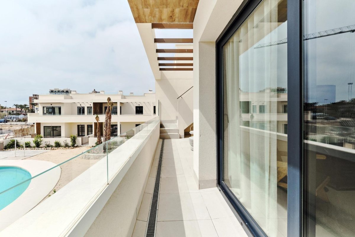 Apartamento  en playa La Veleta (Torrevieja) — Foto 2