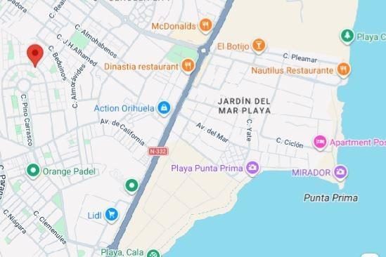 Luminoso apartamento dúplex con terraza y solárium, a 1 km de la playa de La Zenia — Foto 29
