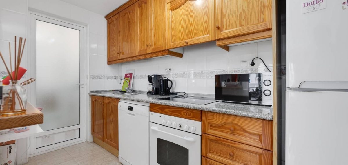 Luminoso apartamento dúplex con terraza y solárium, a 1 km de la playa de La Zenia — Foto 15