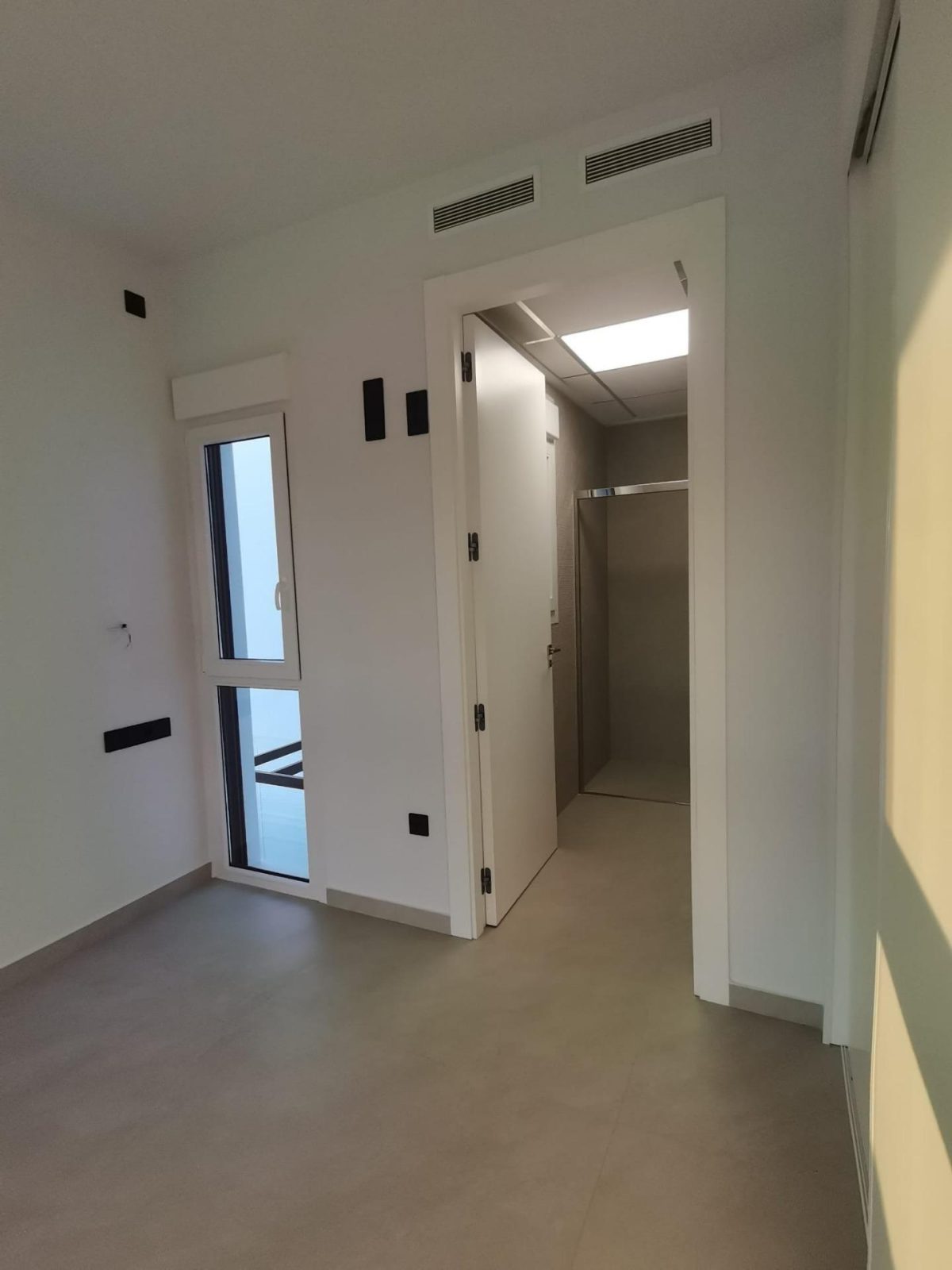 VILLA DE LUJO EN LOS MONTESINOS — Foto 30