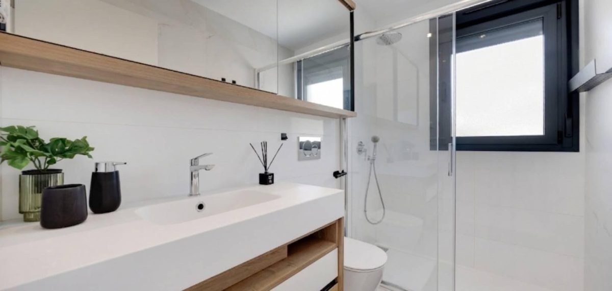 Villa independiente con piscina privada en Ciudad Quesada, Alicante — Foto 16