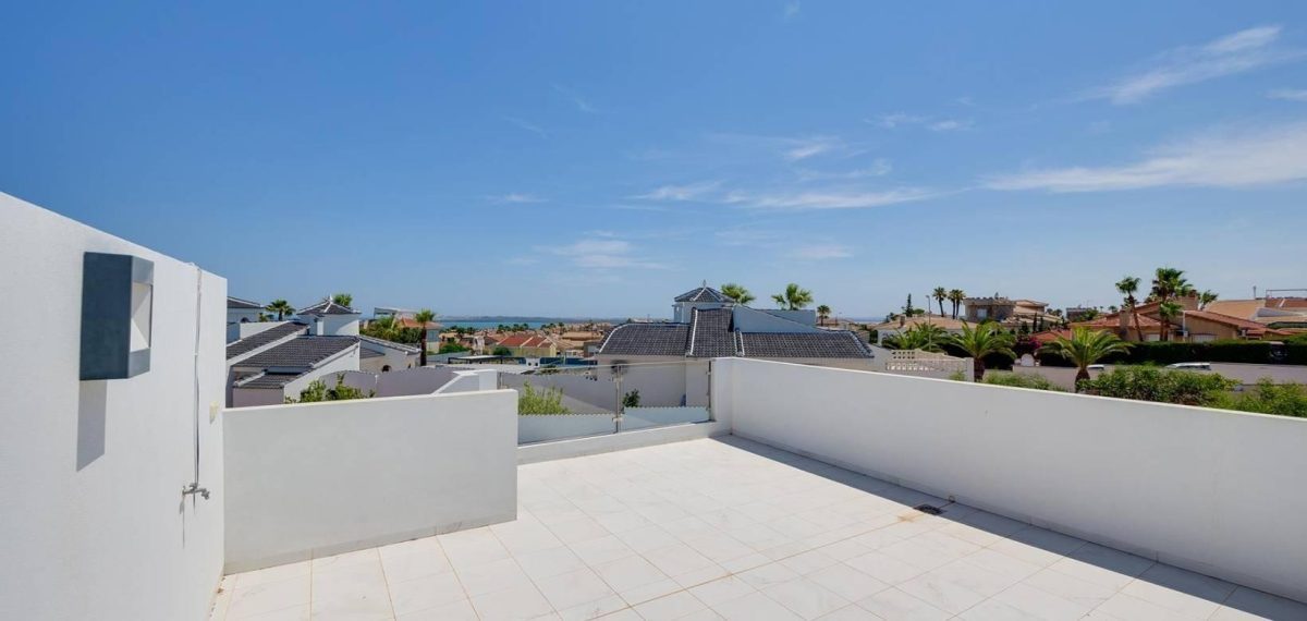 Villa independiente con piscina privada en Ciudad Quesada, Alicante — Foto 24