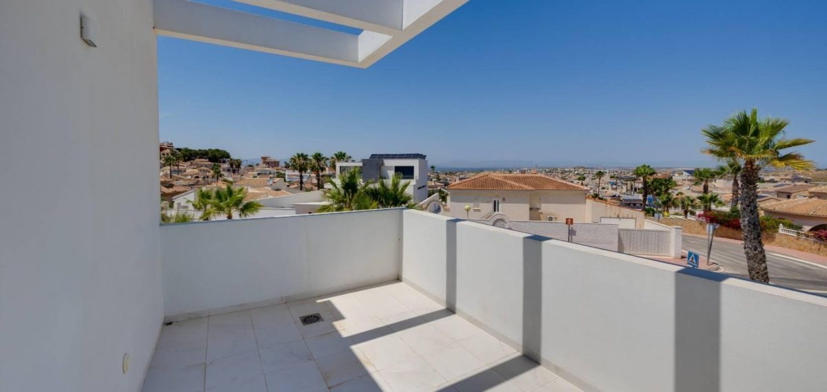 Villa independiente con piscina privada en Ciudad Quesada, Alicante — Foto 28