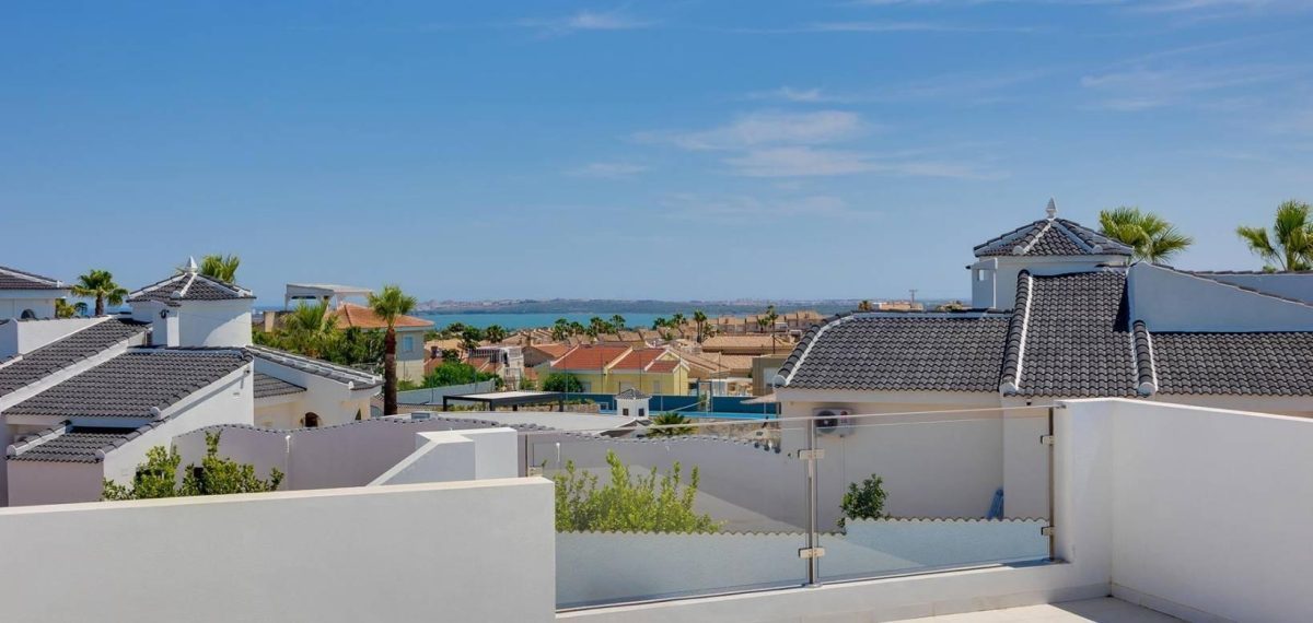Villa independiente con piscina privada en Ciudad Quesada, Alicante — Foto 25