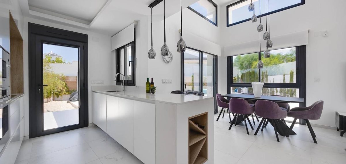 Villa independiente con piscina privada en Ciudad Quesada, Alicante — Foto 9