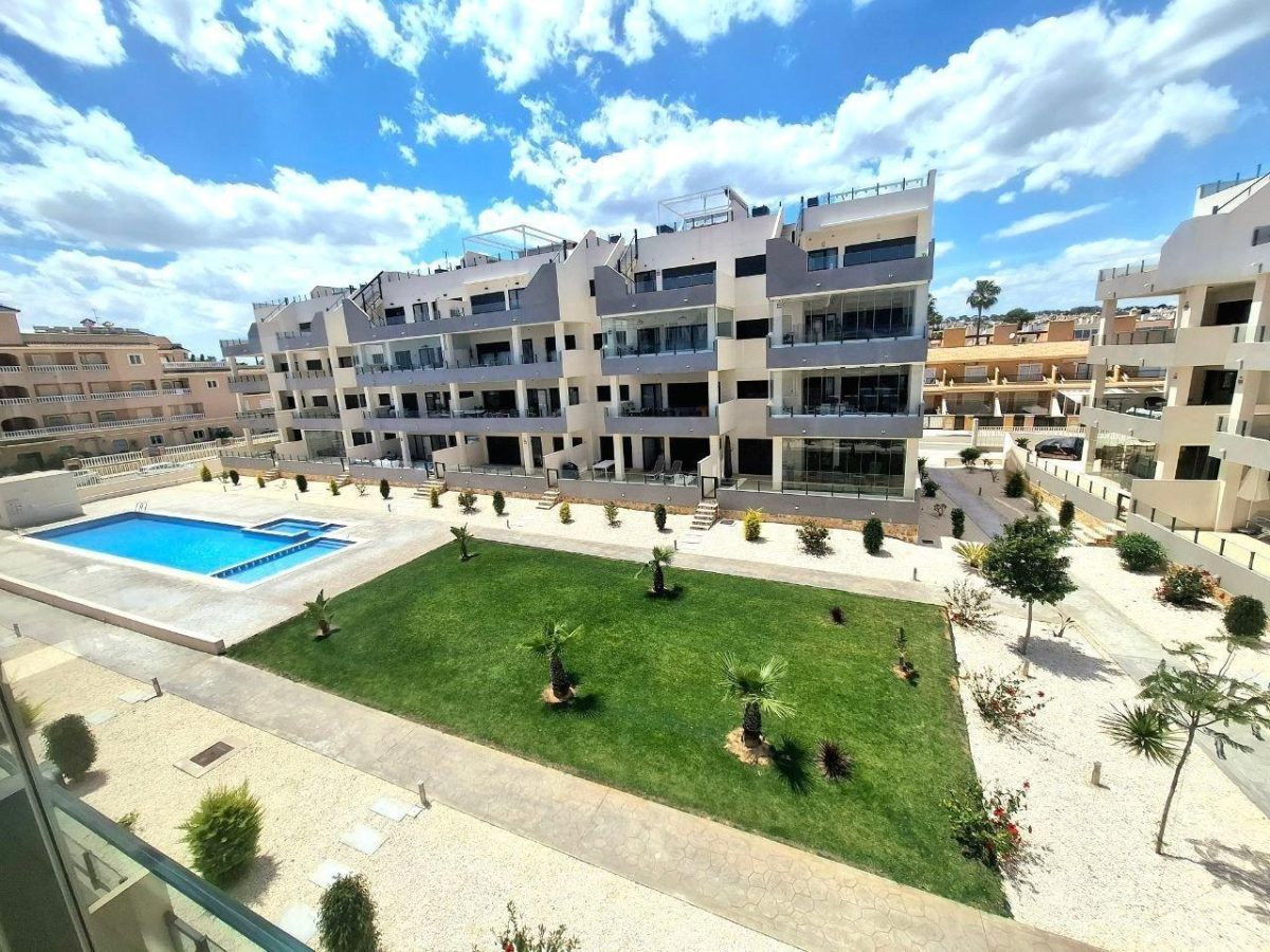 Apartamento amueblado en Orihuela Costa (Los Dolses) — Foto 1
