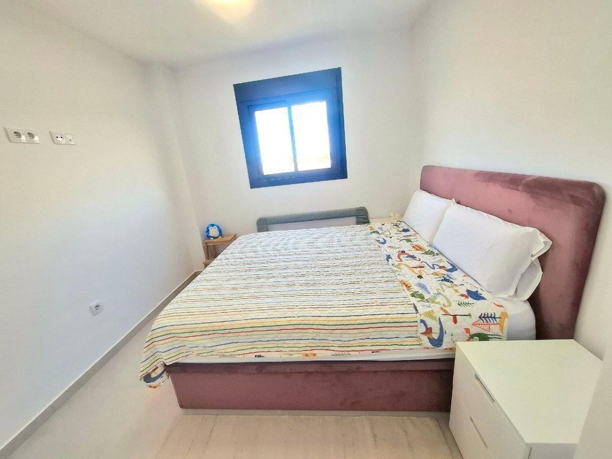 Apartamento amueblado en Orihuela Costa (Los Dolses) — Foto 25